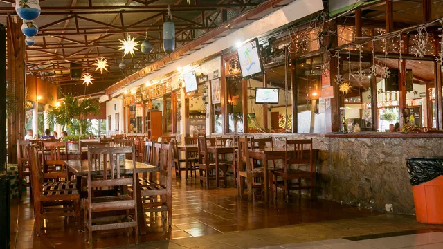 Lakun Payaska, Puerto Salvador Allende