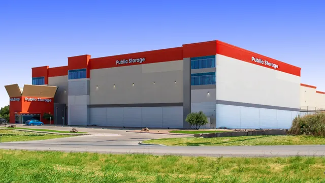 Public Storage