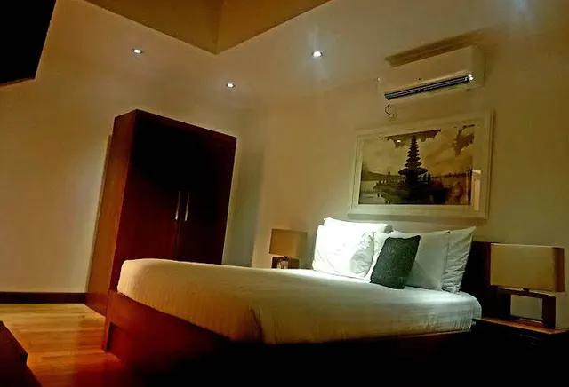 Villa Raffaela - 4 Bedroom Legian Villa