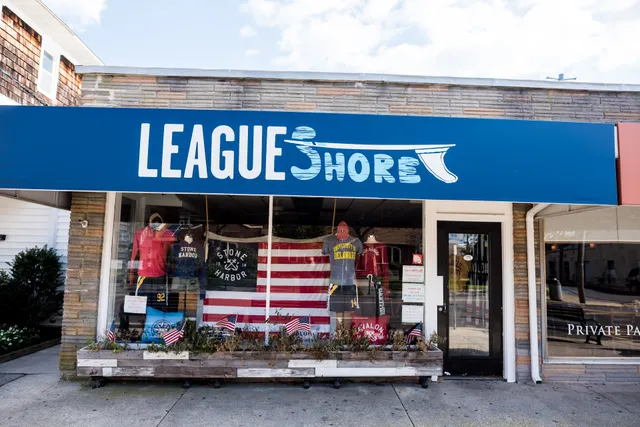 League Shore