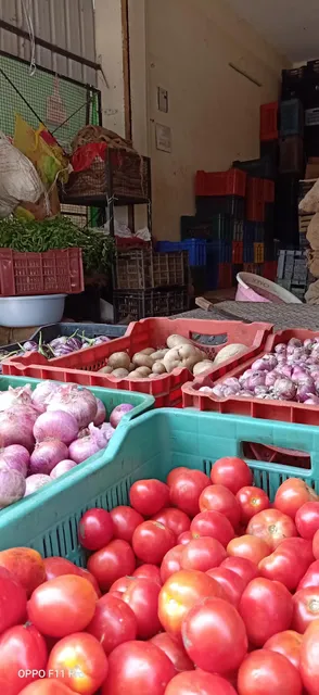 K NARAYANAN SONS WHOLESALE VEGETABLES DEALER & KERALA ORDER SUPPLIER