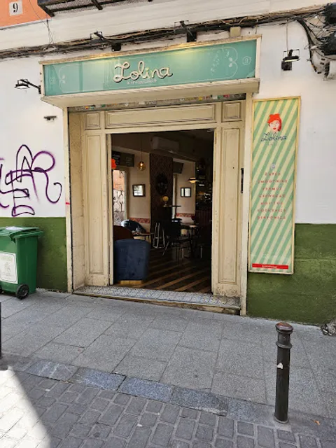 Lolina Vintage Café