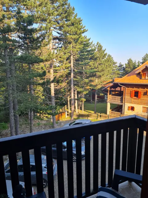 Apartmani Sredojević