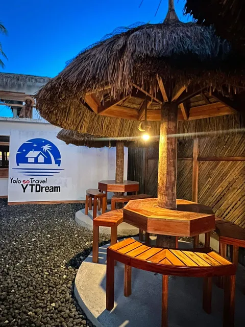 White Bada(YTDream) Guesthouse