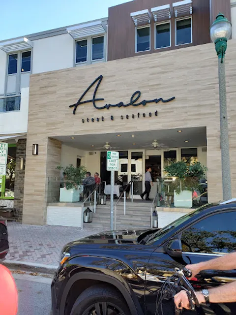 AVALON | BEACH HOUSE