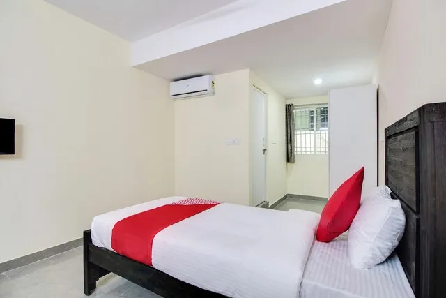 OYO 45383 Shyam Stay Lake View