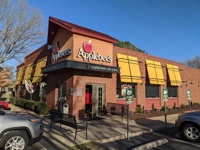 Applebee's Grill + Bar