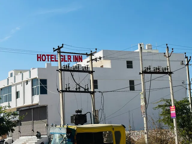 Hotel GLR INN