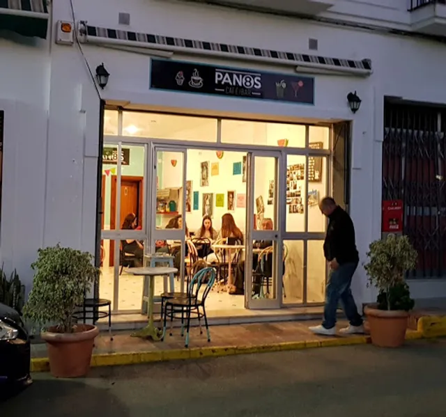 PAN8S Café Bar