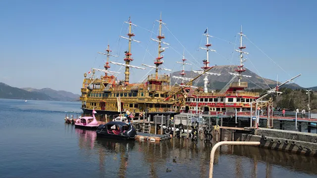 Hakone Sightseeing Cruise