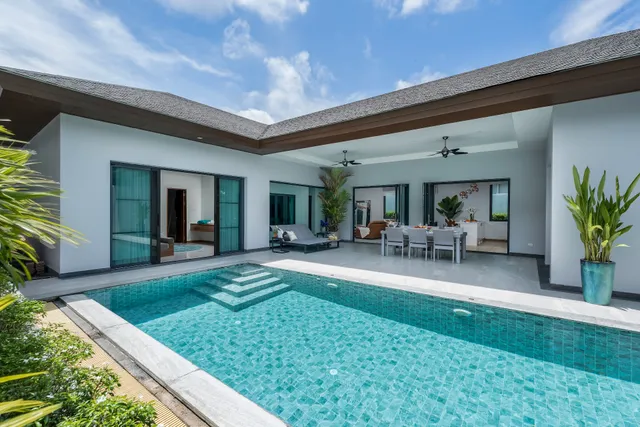 Two Flamingo Villa 1