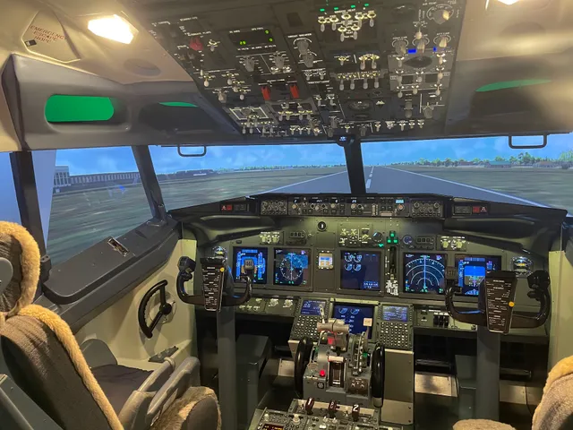 Flight Experience Singapore - Boeing 737 Simulator