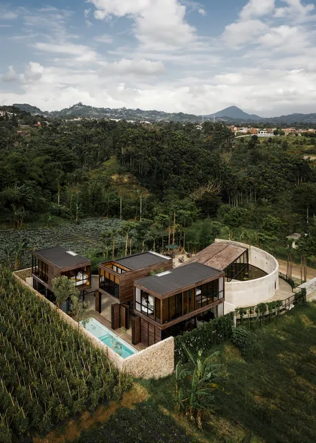 Desagha Cabin & Thera Cafe