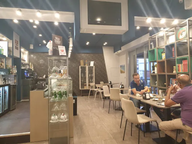 Caffè Letterario Tra Le Righe