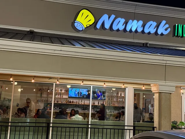 Namak Indian Restaurant & Bar
