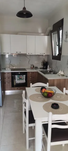 ΠΟΛΥΤΕΛΕΣ ΜΟΝΤΕΡΝΟ ΔΙΑΜΕΡΙΣΜΑ