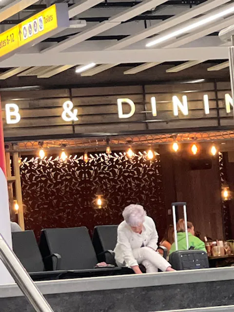 The Distilling House - Aberdeen Airport