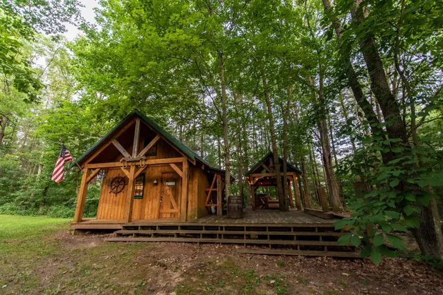 Seneca Point Cabin & RV Park