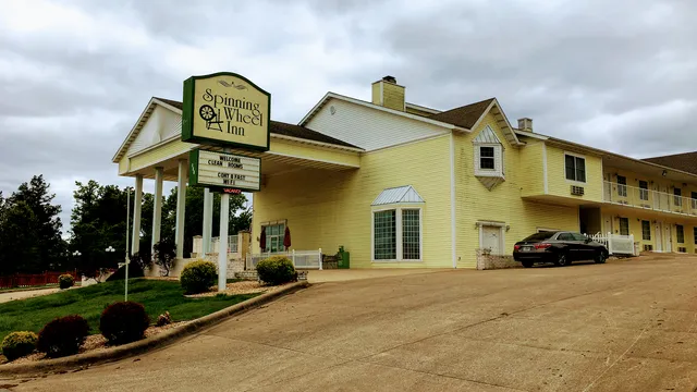 Spinning Wheel Inn