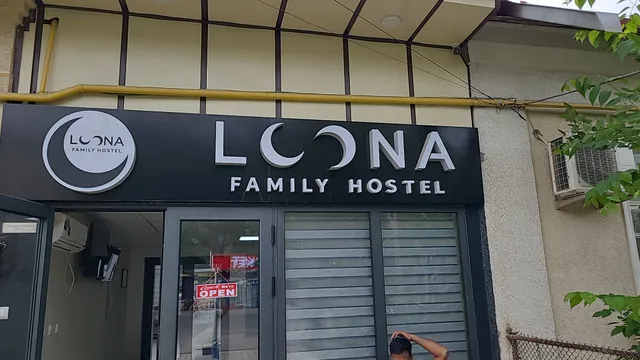 Loona Family Hostel