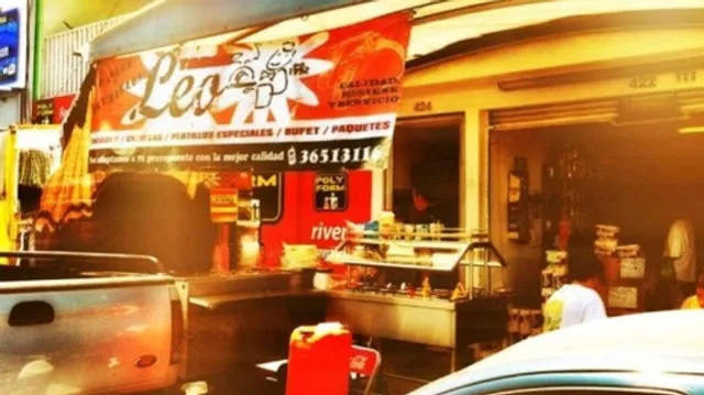 Tacos de Guisado Leo