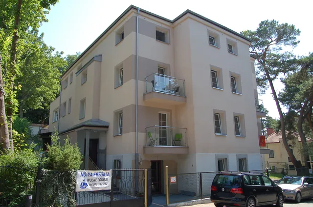Nowa Fregata - Pokoje i Apartamenty