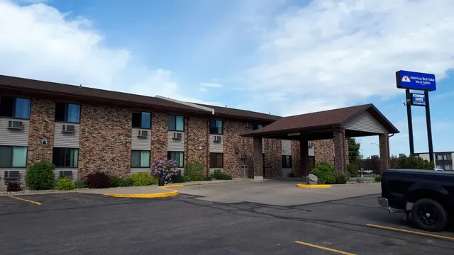 Americas Best Value Inn & Suites Bismarck