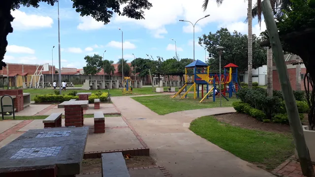 Parque Urbano Los Olivos