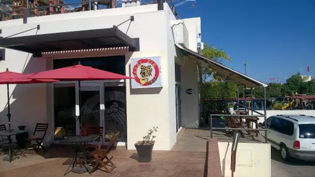 Pakal Coffee Roasters