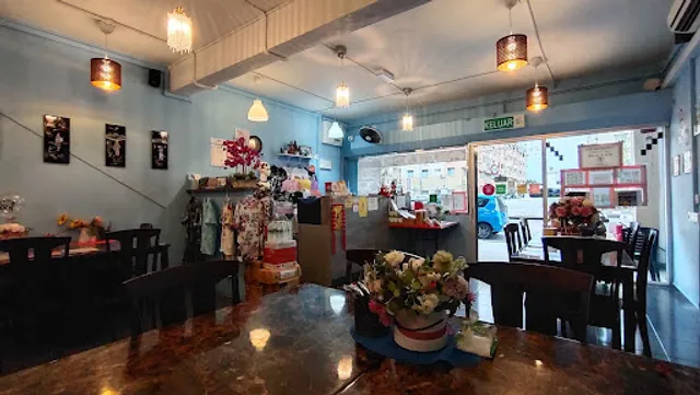 Cook Thai Tomyum Restaurant