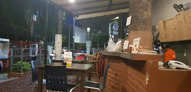 Mile Pizza a la Leña🍕