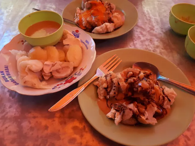 Batagor Siomay - Pak Kirno