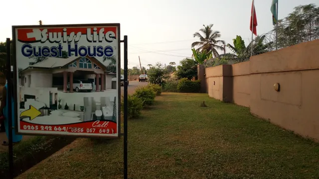 Swiss Life Guest House