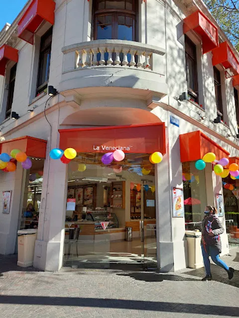 La Veneciana