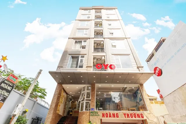 OYO 621 Hoàng Trường Hotel