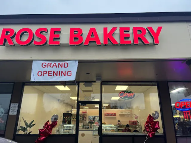 Red Rose Bakery & Halal Food
