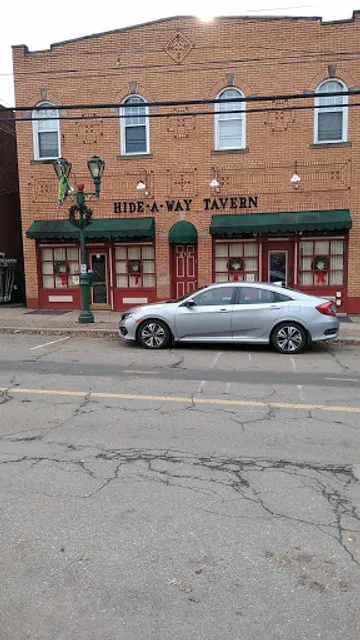 Hide-A-Way Tavern