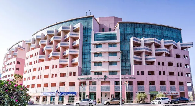 Parkside Hotel Apartment LLC