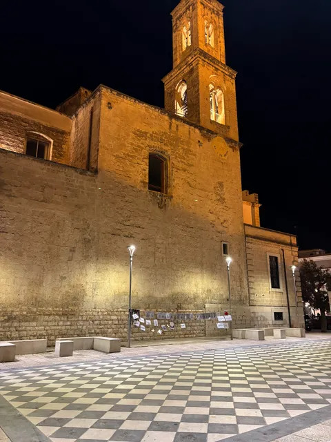 Roses Suite & Apartments