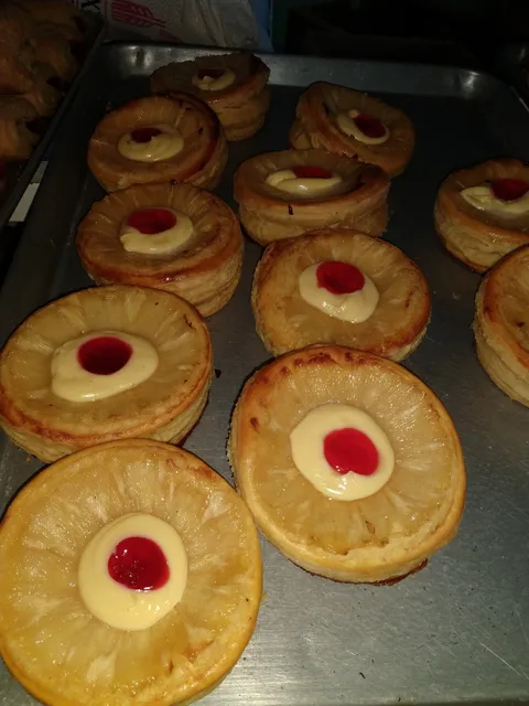 Panadería El Bolillos Chuecos