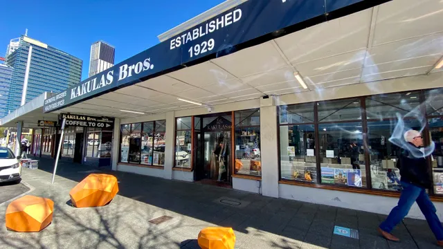 Kakulas Brothers Retail