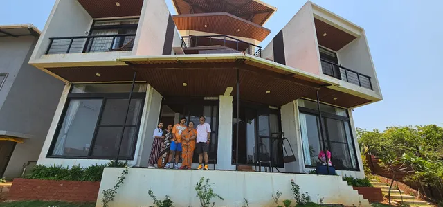 SaffronStays Mimosa Sunsets