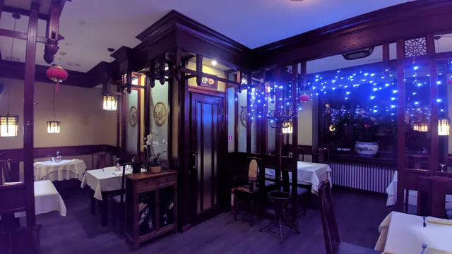 Rytai, restoranas, Mondlo, bendra Lietuvos-Kinijos imone