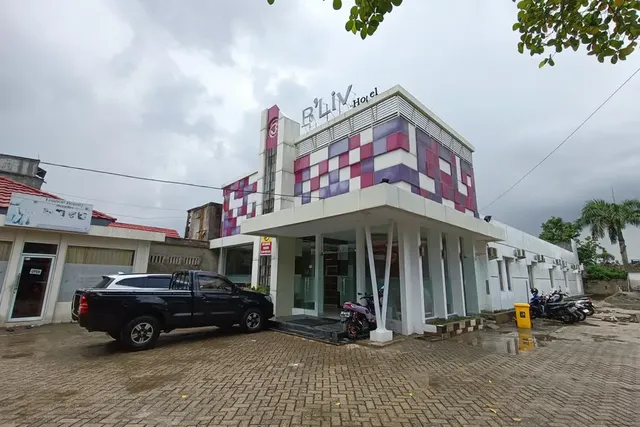 Urbanview Hotel B Liv Kendari by RedDoorz