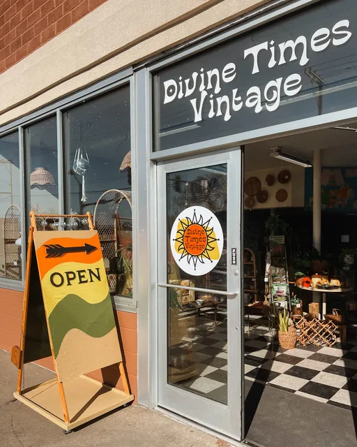 Divine Times Vintage