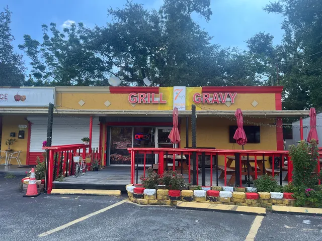 7 leafs Indian Grill Gravy