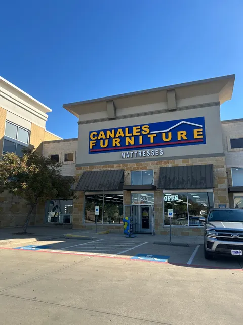 Canales Furniture / Mueblería Rockwall
