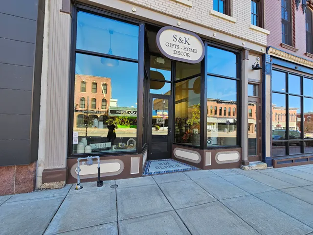 S & K Gifts and Decor