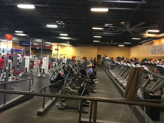 Defined Fitness Sandia Club