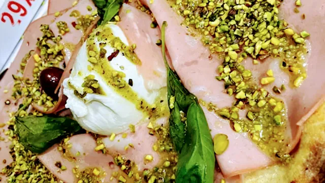 LICATA pizzeria 80 Fame Licata Tavola Calda Rosticceria Pizza Taxi.